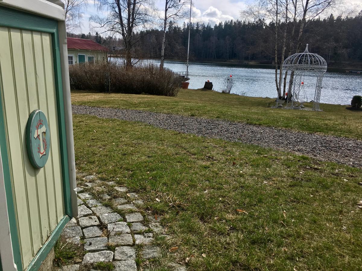 Hotell Torpa Pensionat - Sweden Hotels Sodertalje Exterior photo