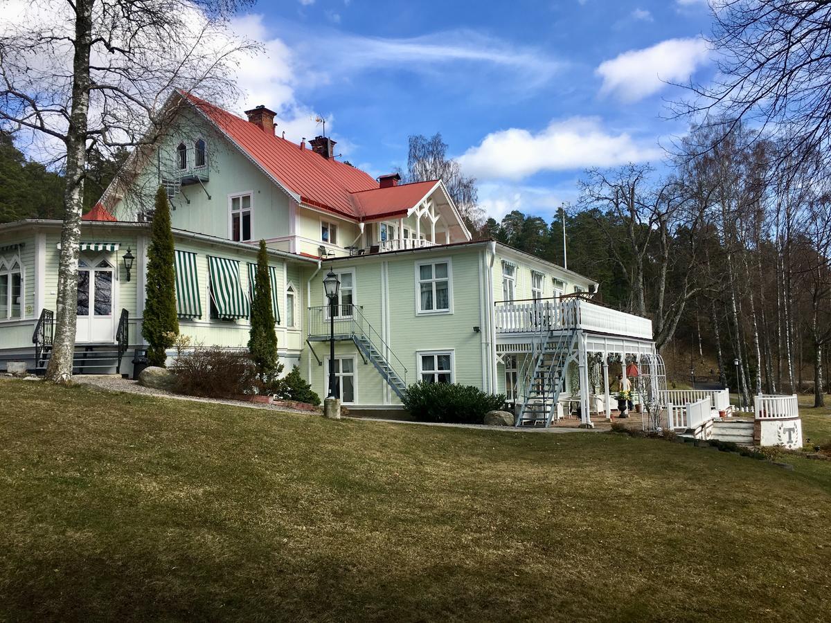 Hotell Torpa Pensionat - Sweden Hotels Sodertalje Exterior photo